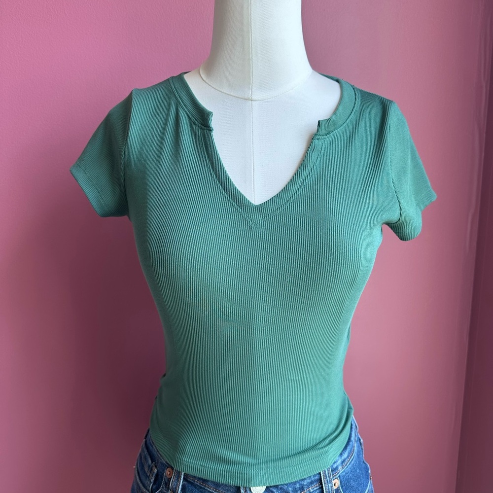 Hollister Green Fitted Short Sleeve Tee